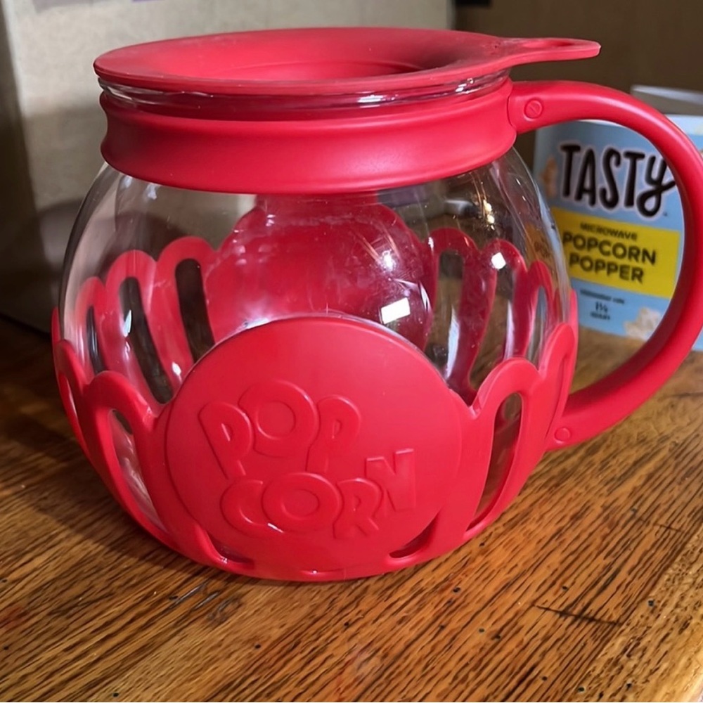 Tasty Microwave Popcorn Popper - Picture 2 of 4